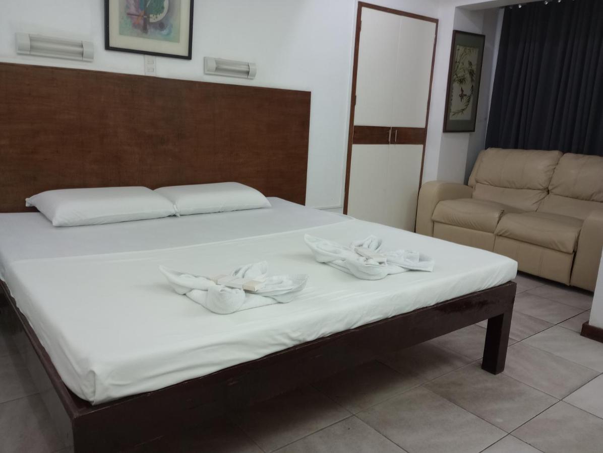 Citywalk Hotel Dumaguete City Exteriör bild